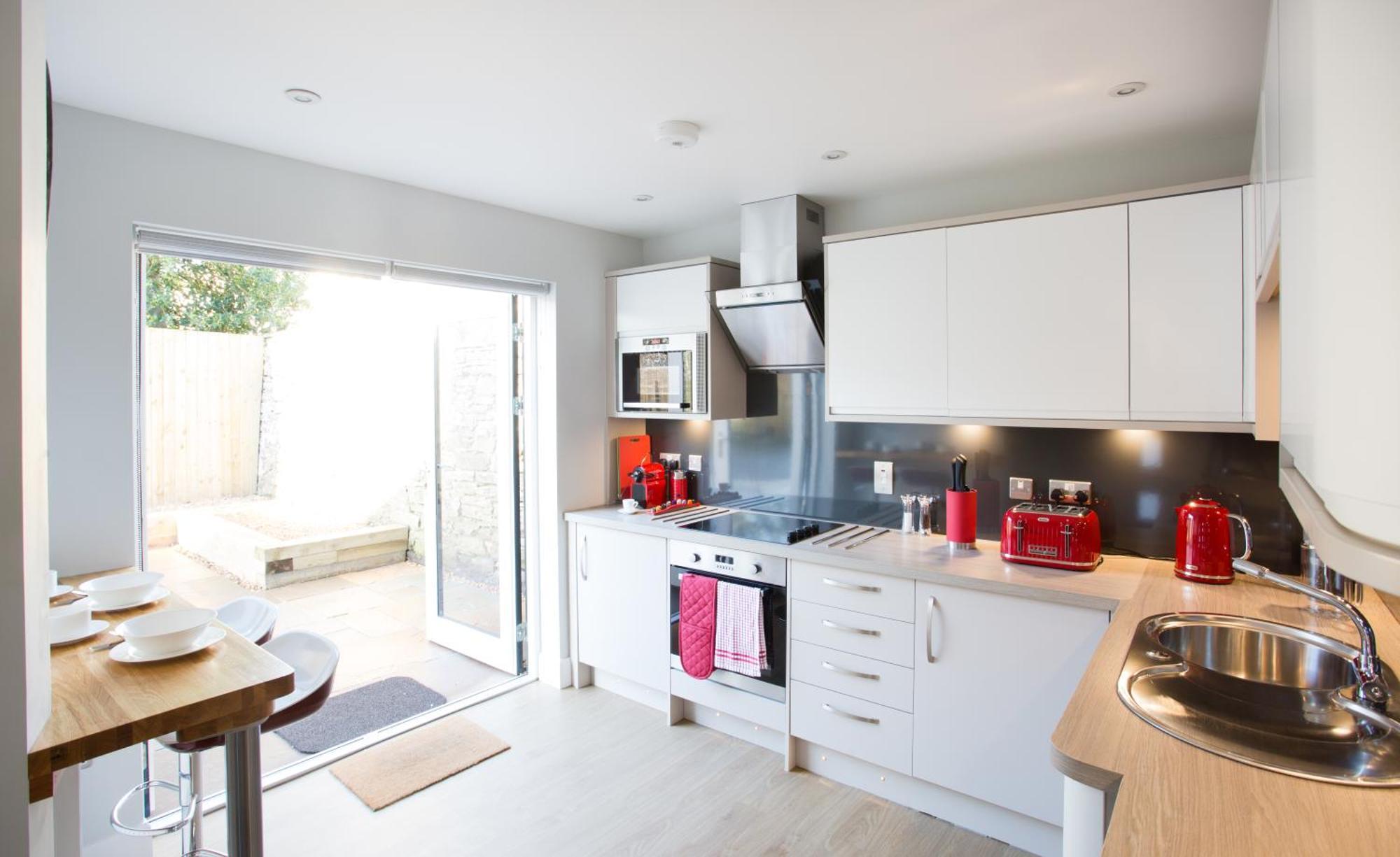 Glenmoriston Town House Apartments Инвернесс Номер фото
